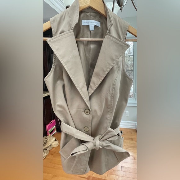 New York & Company Vest - XS - Picture 2 of 5